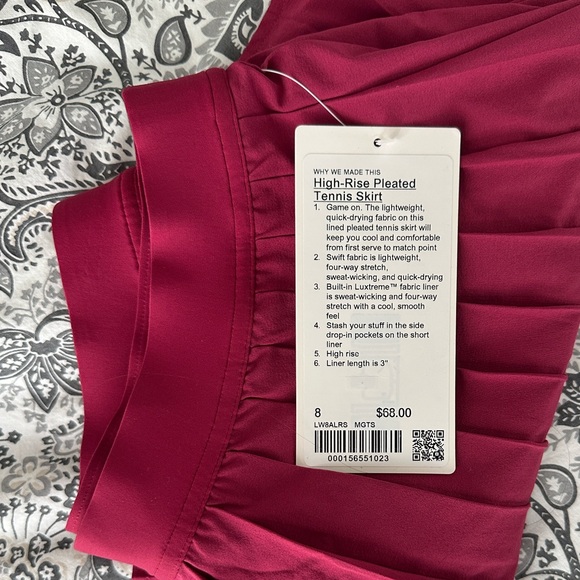 lululemon athletica Fuchsia Pleated Mini Skirt - Picture 3 of 7